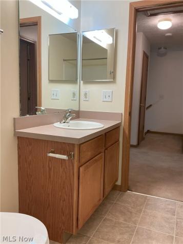 523 Broadway Avenue Youngstown OH 44510