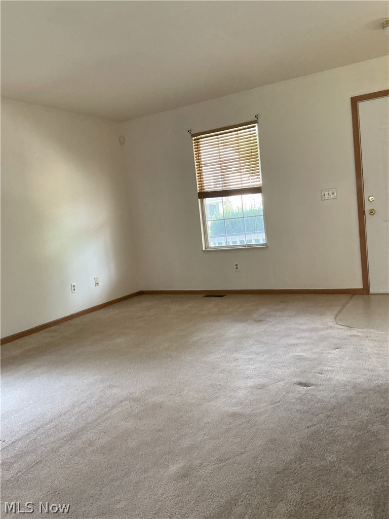 523 Broadway Avenue Youngstown OH 44510