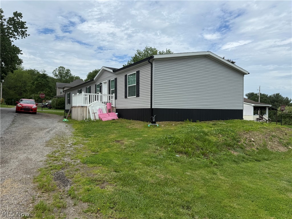 511 Jefferson Street Salineville OH 43945