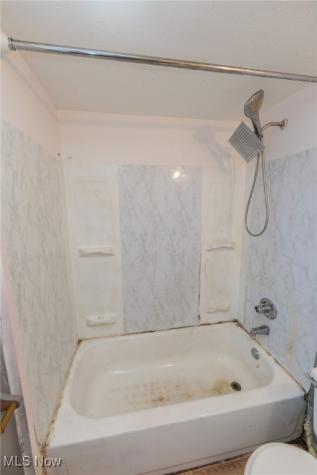 3326 W 61 Street Cleveland OH 44102