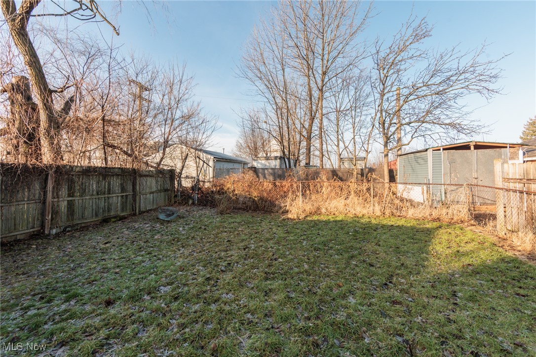 3326 W 61 Street Cleveland OH 44102