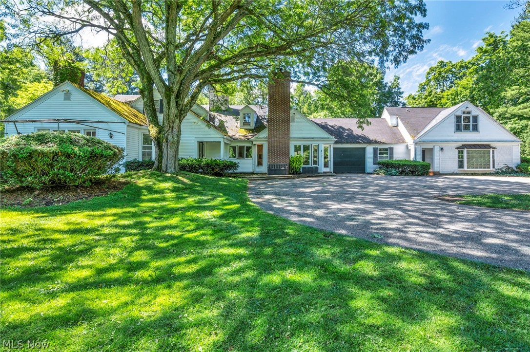 9044 Metcalf Road Waite Hill OH 44094