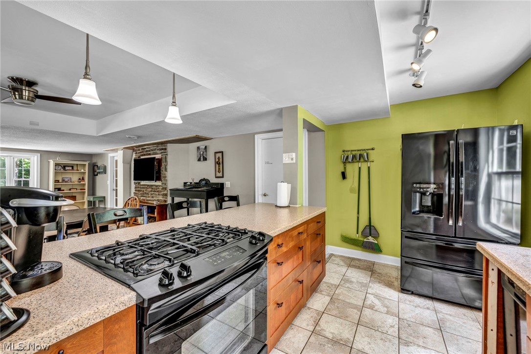 9044 Metcalf Road Waite Hill OH 44094