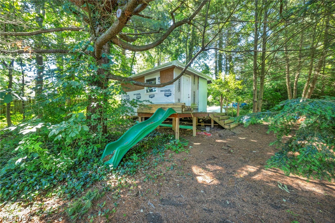 9044 Metcalf Road Waite Hill OH 44094