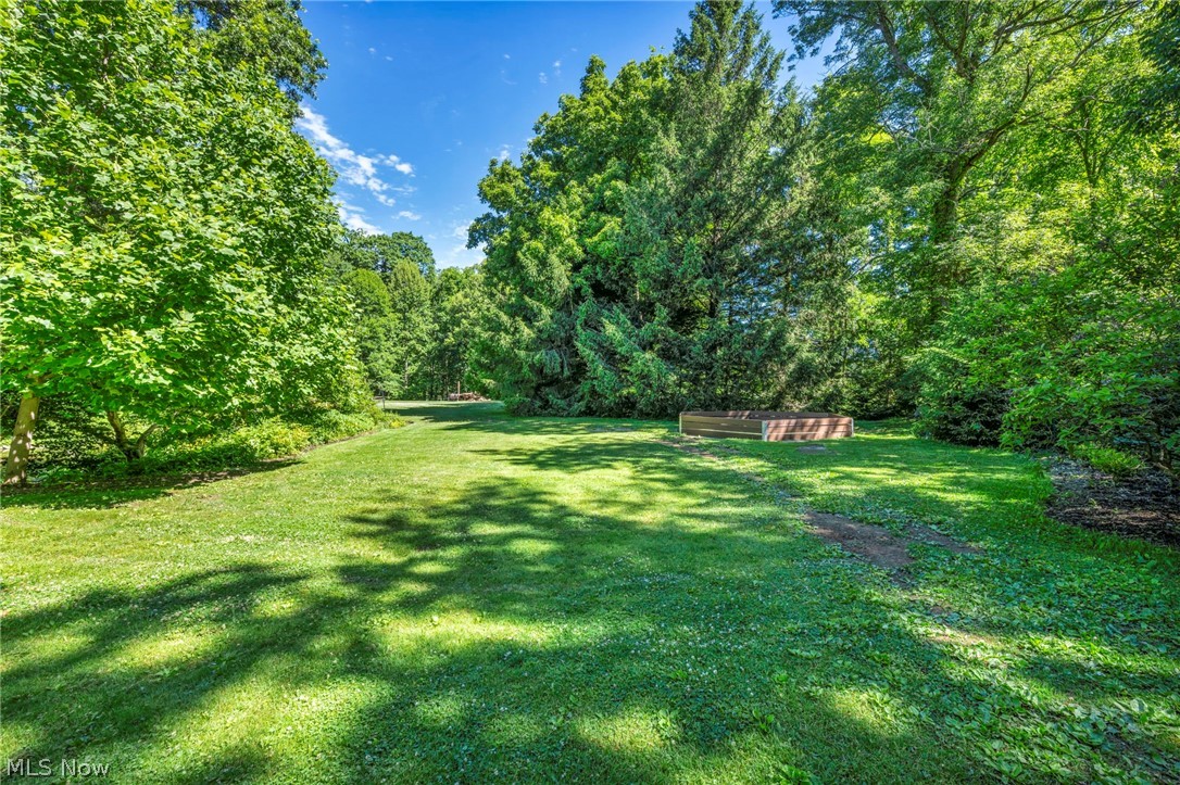 9044 Metcalf Road Waite Hill OH 44094