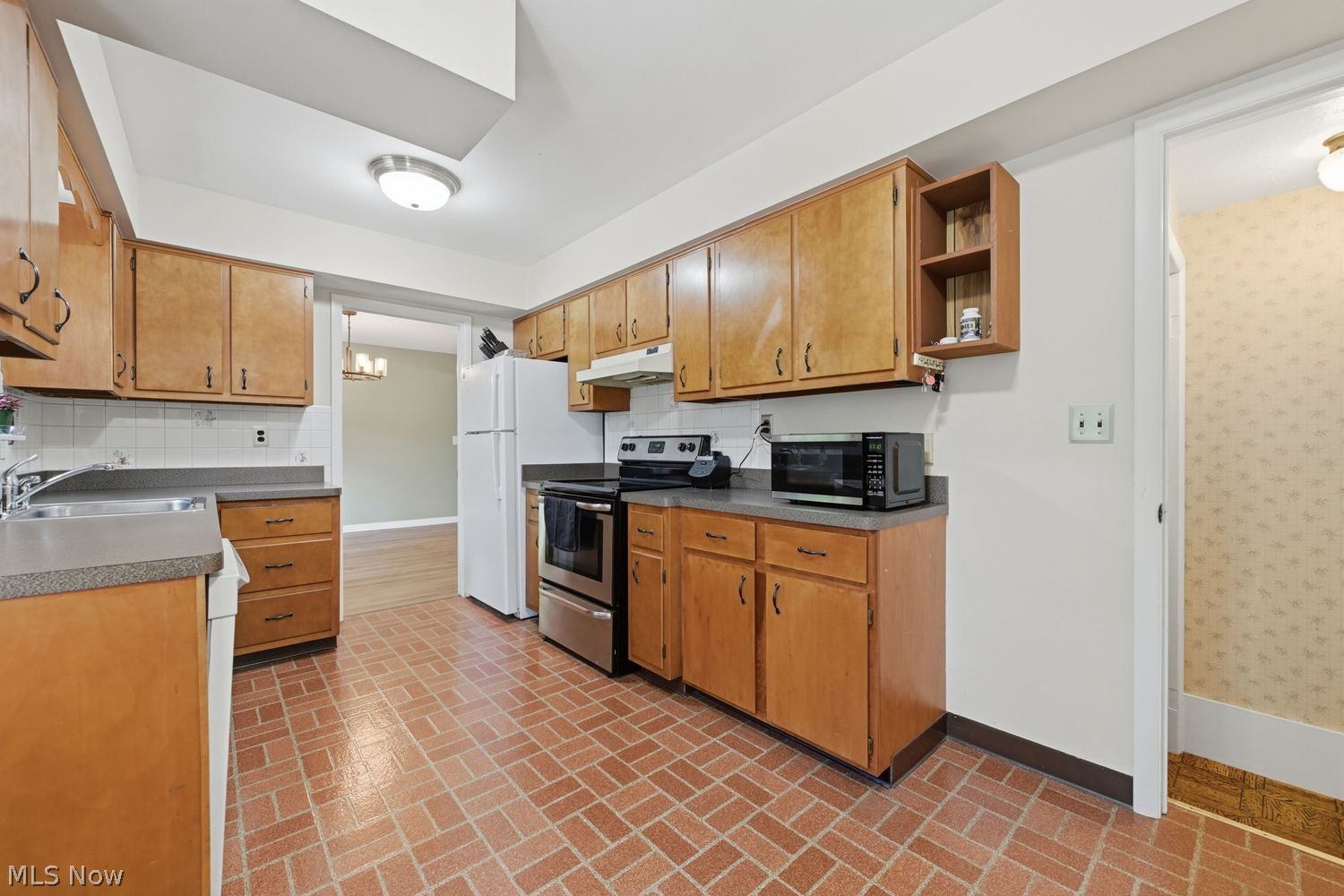 1583 S Carpenter Road Brunswick OH 44212