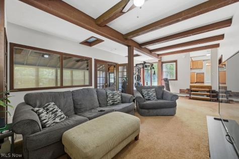 1583 S Carpenter Road Brunswick OH 44212