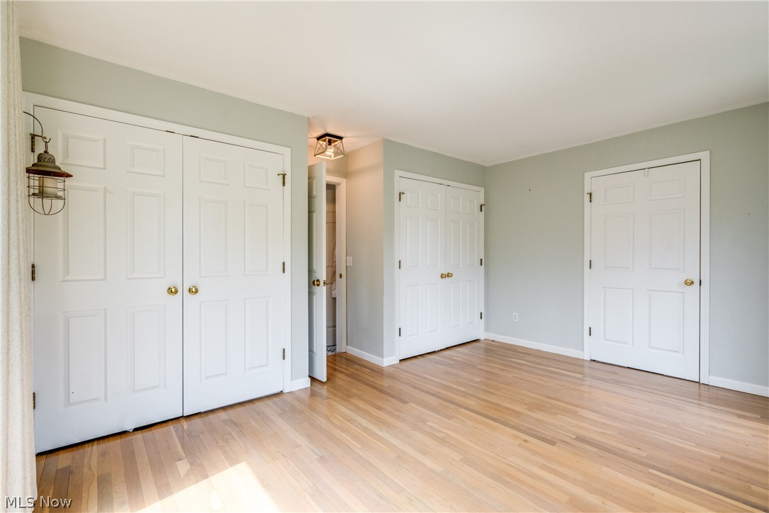 7156 Holzhauer Road Sagamore Hills OH 44067