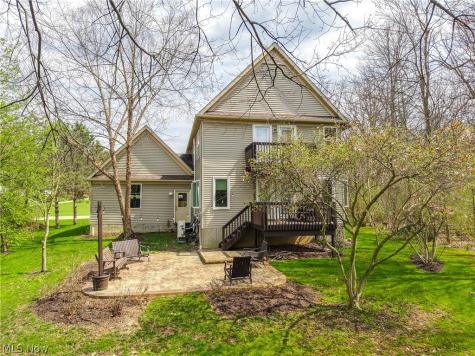 7156 Holzhauer Road Sagamore Hills OH 44067