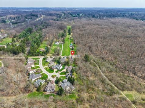7156 Holzhauer Road Sagamore Hills OH 44067