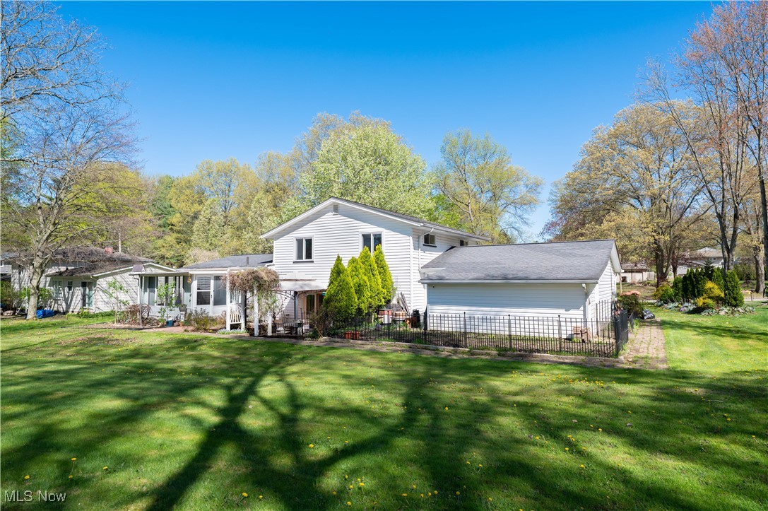 6951 Springledge Road Sagamore Hills OH 44067