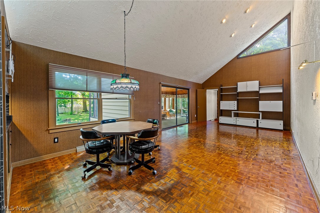 5573 Logan Arms Drive Youngstown OH 44420