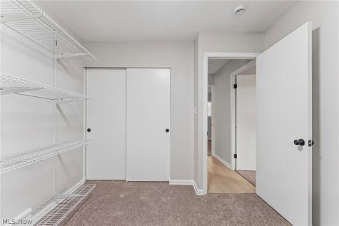 5653 Vickie Lane Bedford OH 44146