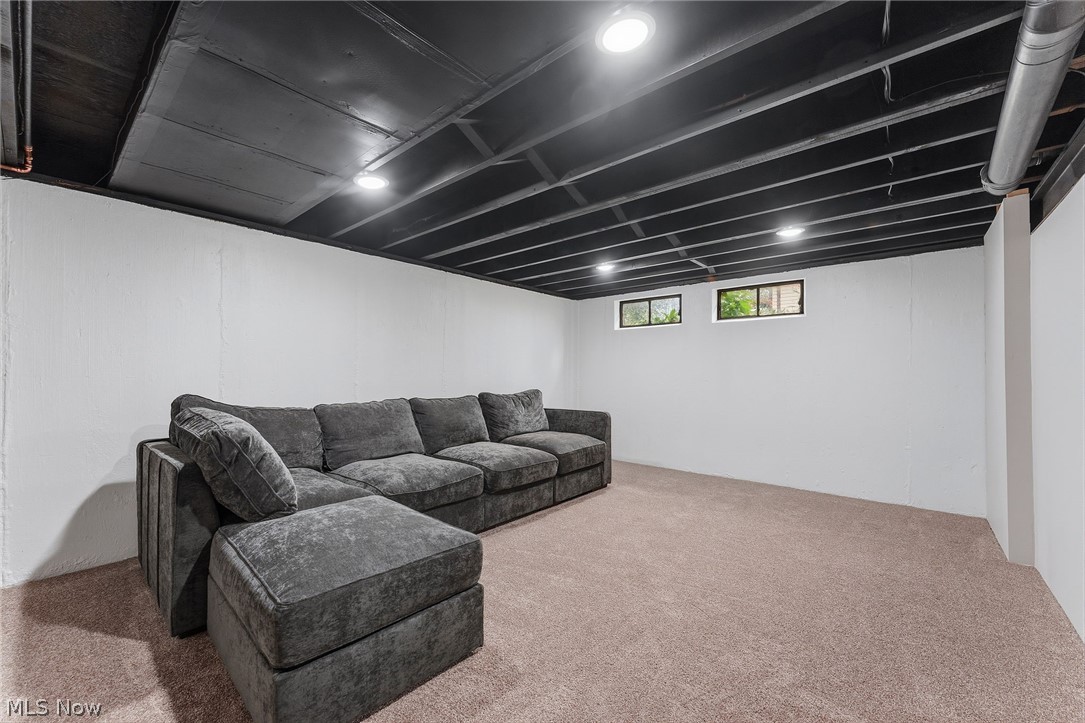 5653 Vickie Lane Bedford OH 44146