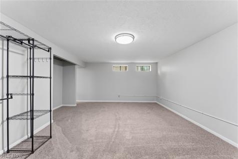 5653 Vickie Lane Bedford OH 44146