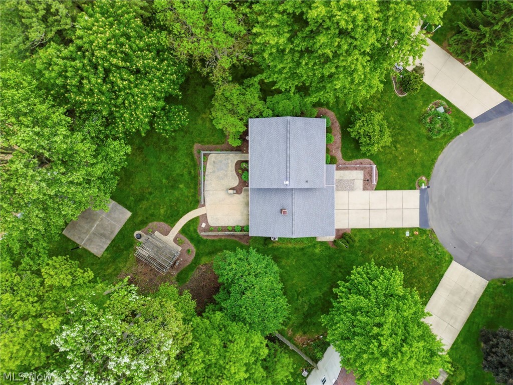 2617 Northam Circle NW North Canton OH 44720