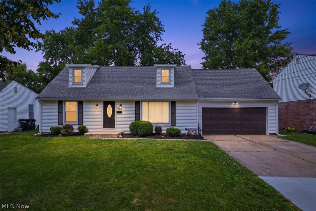 942 Hartford Drive Elyria OH 44035