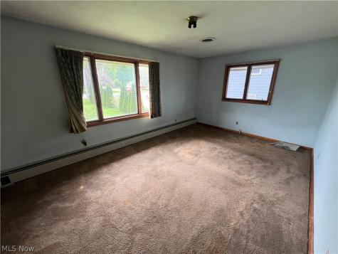 156 Cooper Foster Park Road W Lorain OH 44053