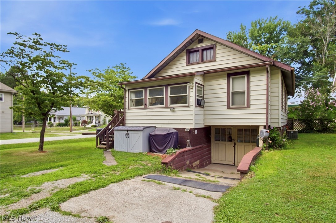 1006 Pershing Road Zanesville OH 43701