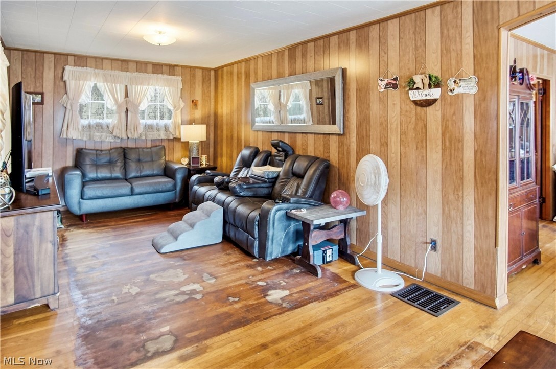 1006 Pershing Road Zanesville OH 43701