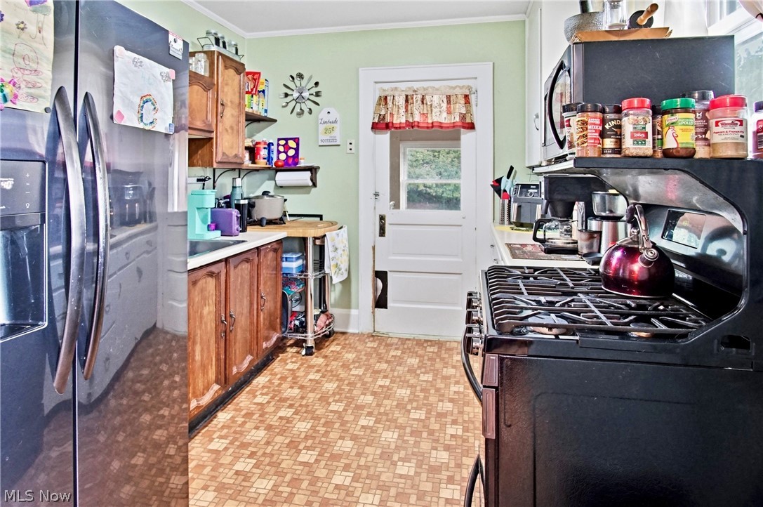 1006 Pershing Road Zanesville OH 43701