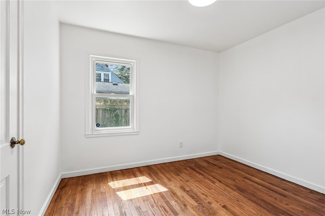 1666 Thornapple Avenue Akron OH 44301