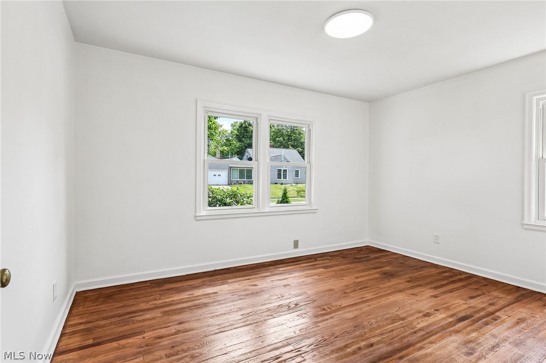 1666 Thornapple Avenue Akron OH 44301