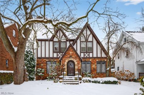3498 Bainbridge Road Cleveland Heights OH 44118