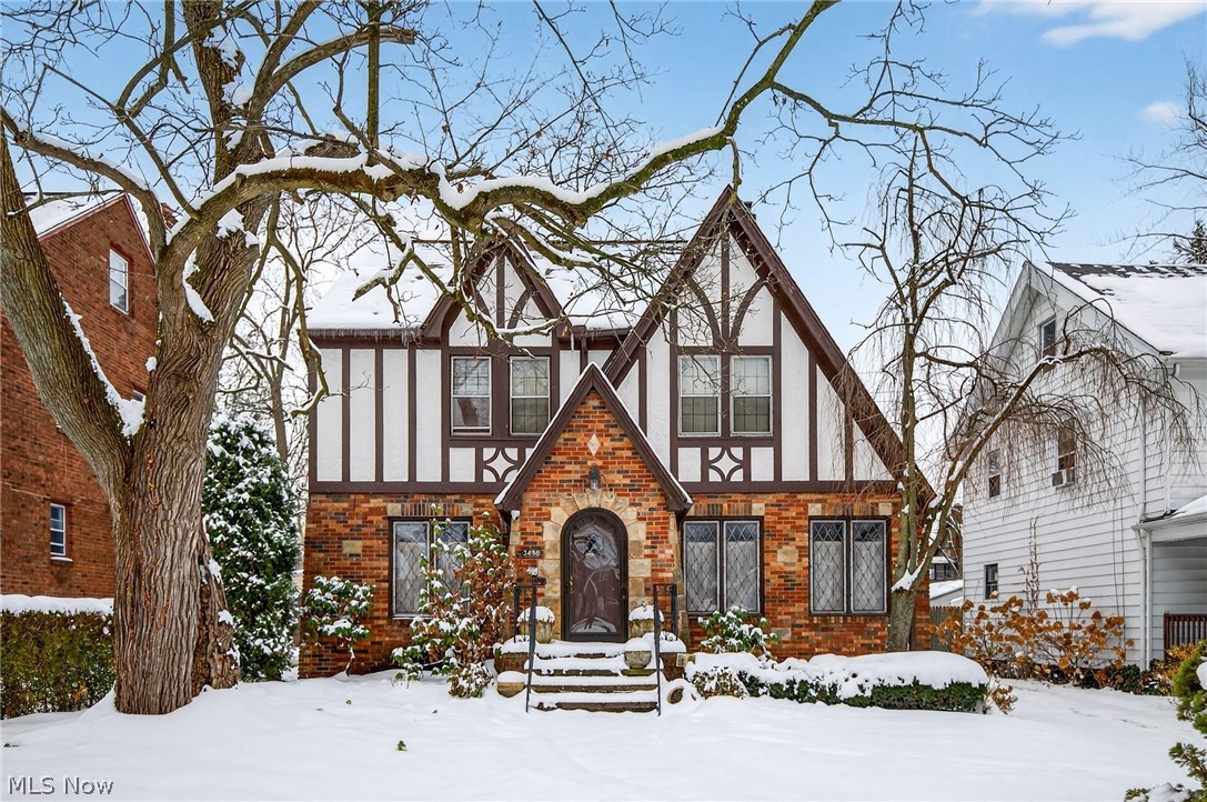 3498 Bainbridge Road Cleveland Heights OH 44118