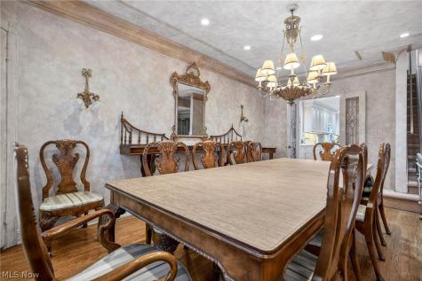 3498 Bainbridge Road Cleveland Heights OH 44118