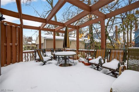 3498 Bainbridge Road Cleveland Heights OH 44118