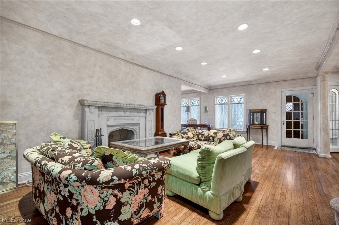 3498 Bainbridge Road Cleveland Heights OH 44118