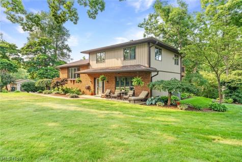 1120 W Comet Road Clinton OH 44216