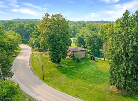 1120 W Comet Road Clinton OH 44216