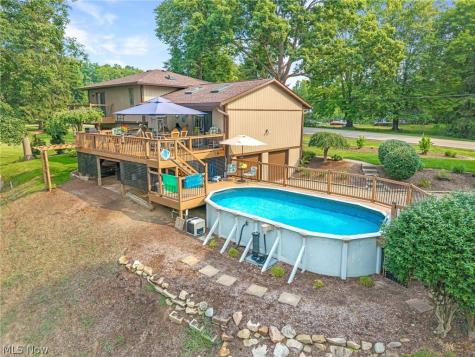 1120 W Comet Road Clinton OH 44216