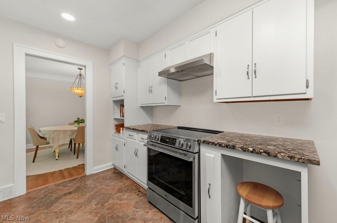 1840 Westhill Boulevard Westlake OH 44145