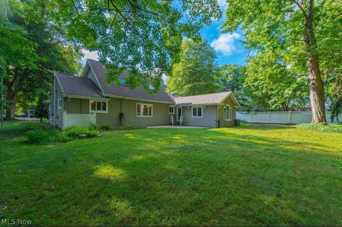 1840 Westhill Boulevard Westlake OH 44145