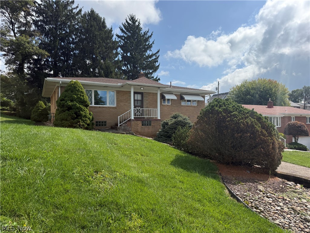 160 Pembroke Road Steubenville OH 43952