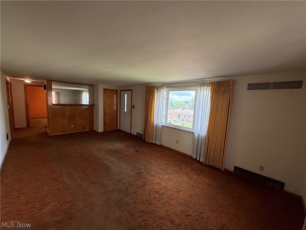 160 Pembroke Road Steubenville OH 43952