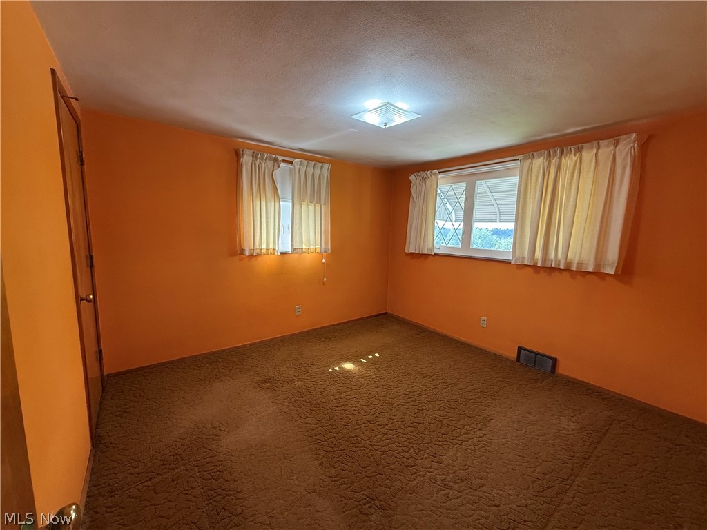 160 Pembroke Road Steubenville OH 43952