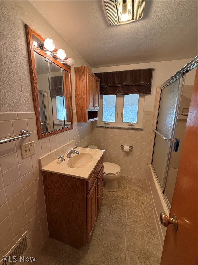 160 Pembroke Road Steubenville OH 43952