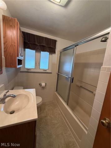 160 Pembroke Road Steubenville OH 43952