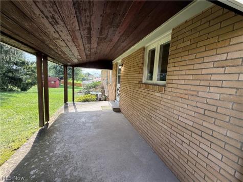 160 Pembroke Road Steubenville OH 43952