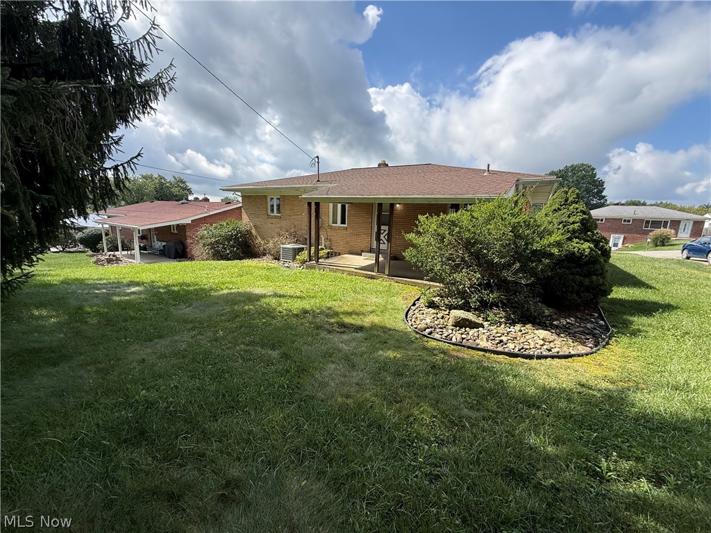 160 Pembroke Road Steubenville OH 43952