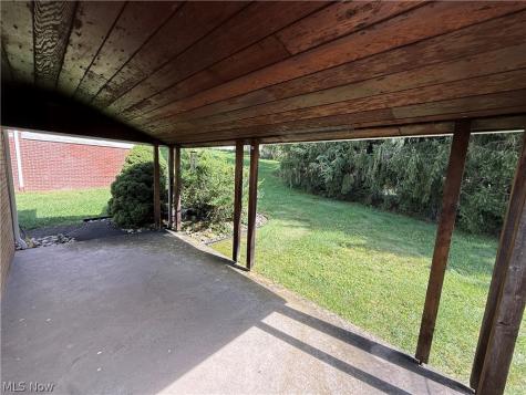 160 Pembroke Road Steubenville OH 43952