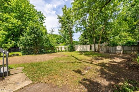 799 Fess Avenue Akron OH 44307