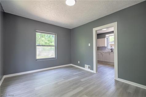 799 Fess Avenue Akron OH 44307