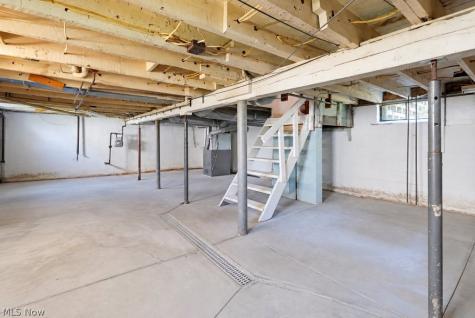 1362 Yellowstone Avenue Akron OH 44310
