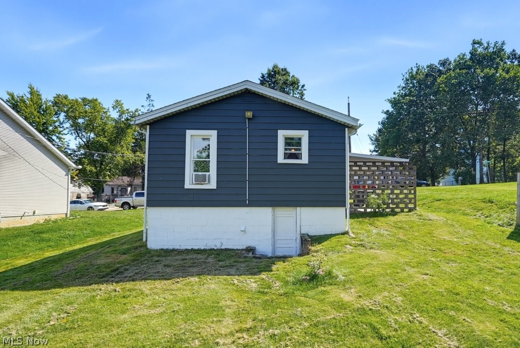 1362 Yellowstone Avenue Akron OH 44310