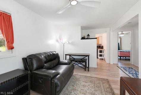 1362 Yellowstone Avenue Akron OH 44310